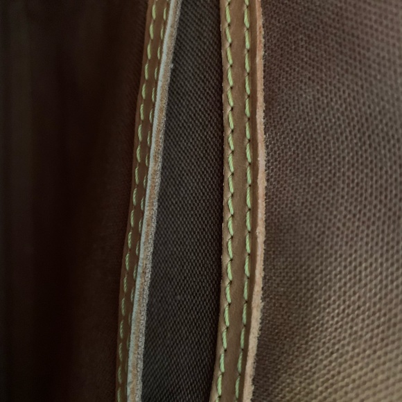 Authentic Louis Vuitton Alma PM - Picture 10 of 14